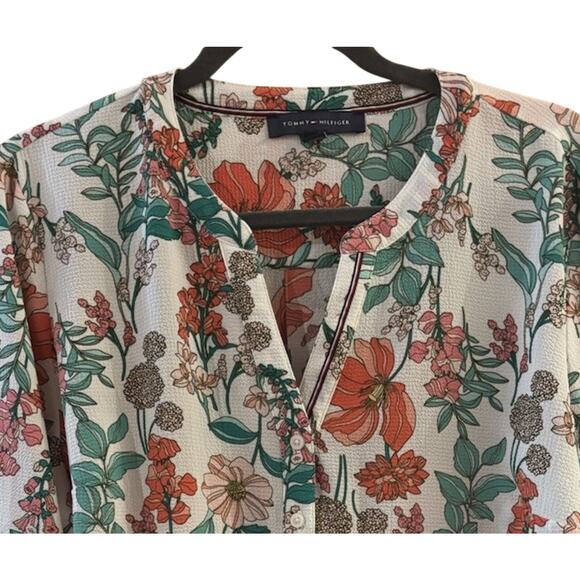 Tommy Hilfiger Women's Popover Plus Sz Top XL Split Neck Blue Floral Cottage - Picture 2 of 5